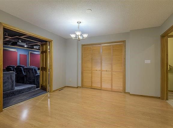 3rd image of 8405 Woodson Pl