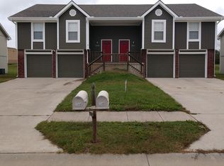 2509, 2511 Bent Oak Ct, Platte City, MO 64079
