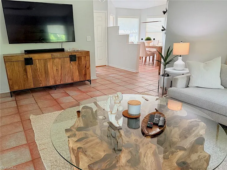 337 Emerald Bay Cir #U1 — Photo 9