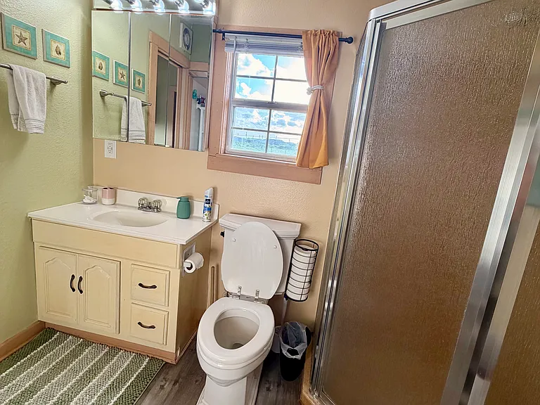 219 Flamingo St — Photo 36