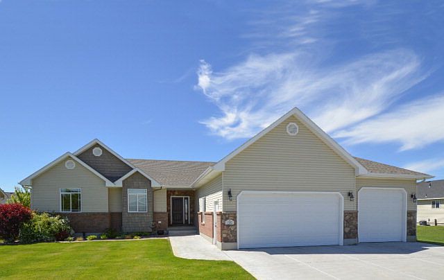 1st image of 1780 Sunny Pine Way