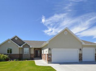 1780 Sunny Pine Way, Idaho Falls, ID 83404
