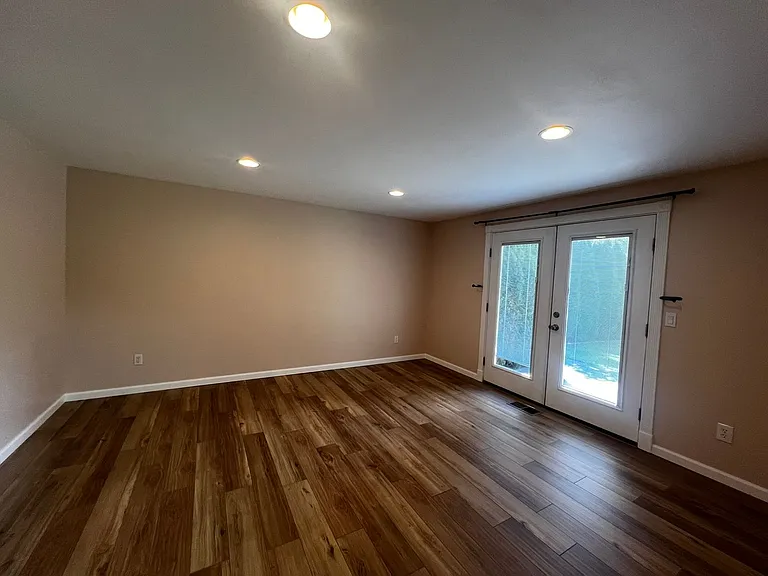 8261 Snohomish Rd — Photo 15