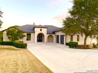 1194 Diretto Dr, New Braunfels, TX 78132