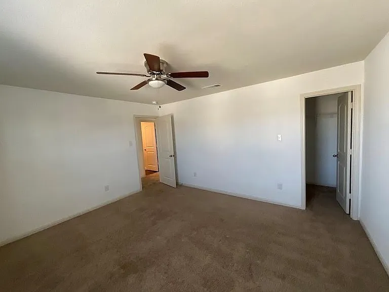 172 Allington Cir — Photo 27