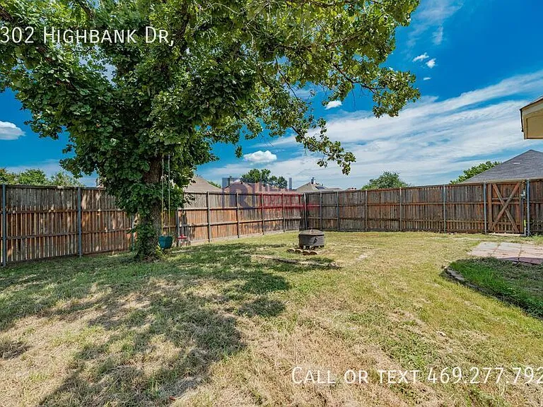2302 Highbank Dr — Photo 33