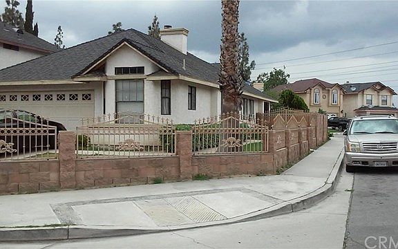 3rd image of 14542 Southwood Dr