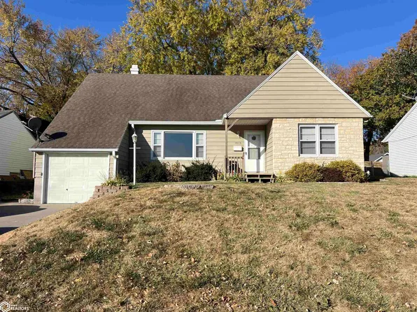 1415 N West St, Carroll, IA 51401