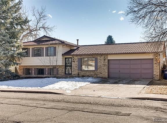 2nd image of 8944 W Stetson Pl
