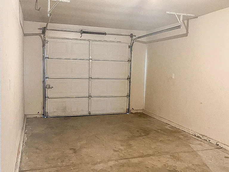 480 Posada Way — Photo 31
