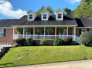 53 Regal Oaks, Barboursville, WV 25504