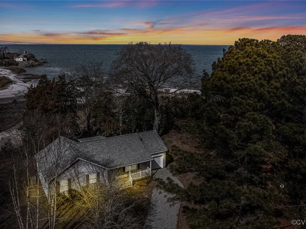 507 White Sand Dr, Heathsville, VA 22473