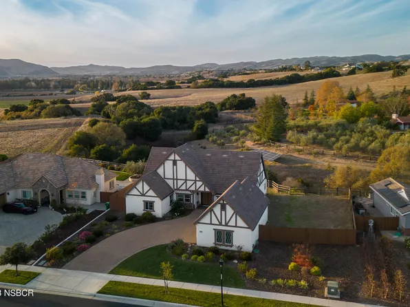 601 Oak Ridge Rd, Solvang, CA 93463