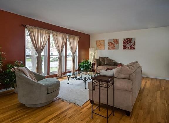 2nd image of 9047 Watsonia Ct