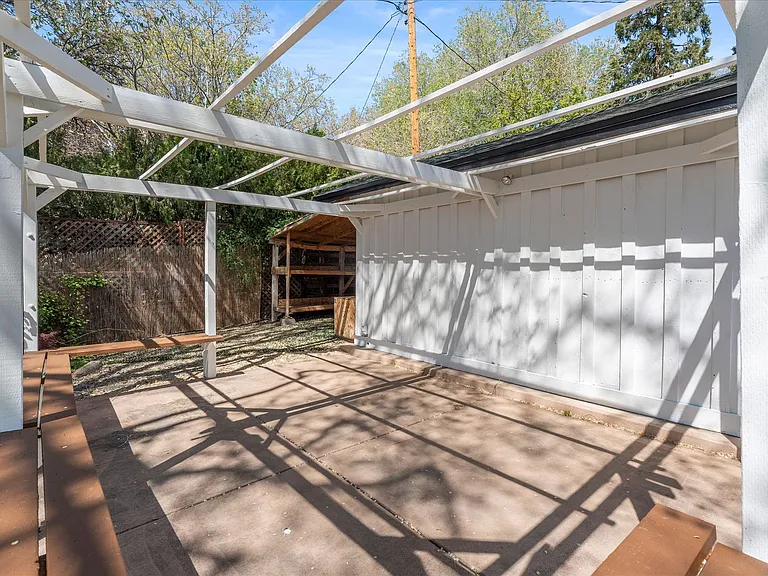 1117 Codel Way — Photo 35