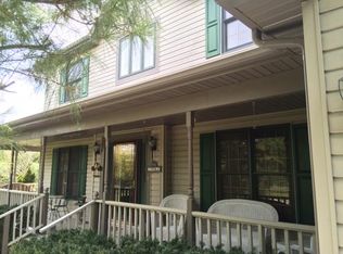 E725 Tomahawk Trl, Waupaca, WI 54981