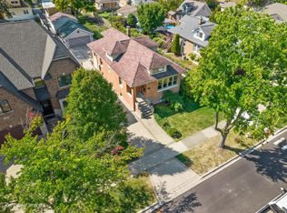 542 S Swain Ave, Elmhurst, IL