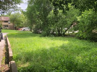 5711 N New Braunfels Ave, Alamo Heights, TX 78209