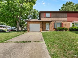 709 Fort Henry Rd, Belleville, IL 62221