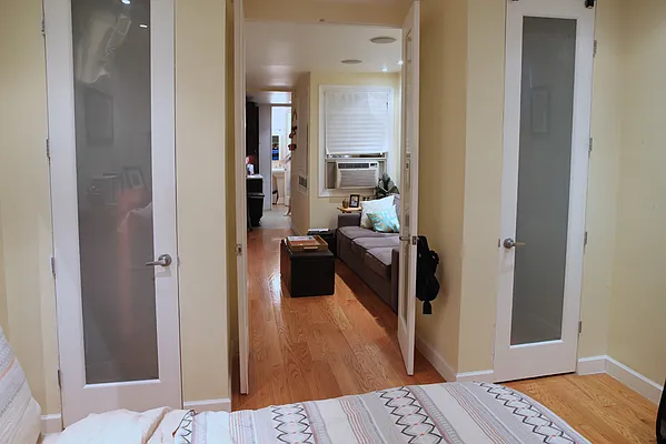 Rented by NextStopNY | media 10