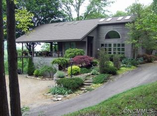 39 Pisgah Mine Rd, Burnsville, NC 28714