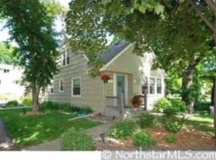 1515 Kelly Dr, Golden Valley, MN 55427