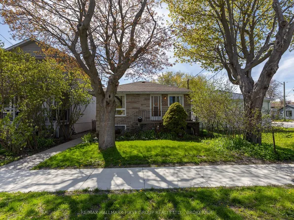 738 Victoria St, Kingston, ON K7K 4S7