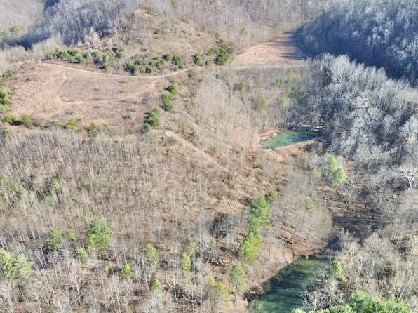 3800A Butcher Hollow Rd, Van Lear, KY 41265