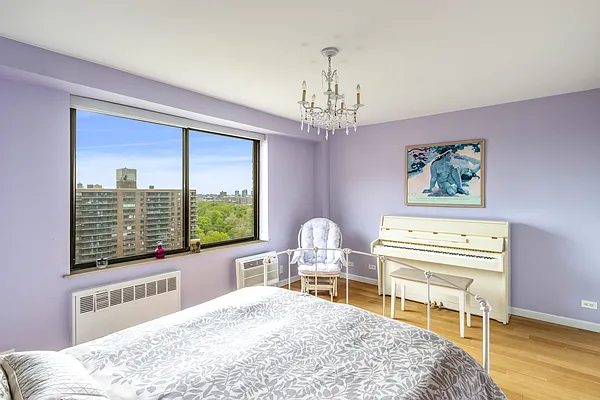 Sold by Douglas Elliman | media 7