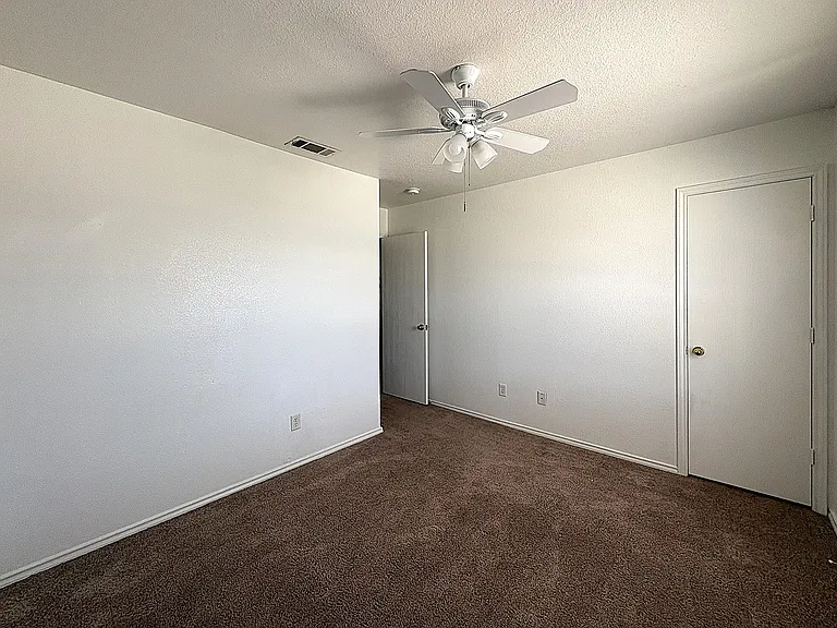 5709 Redstone Dr #A — Photo 11