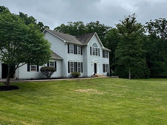 2nd image of 9597 Woodbrook Ln