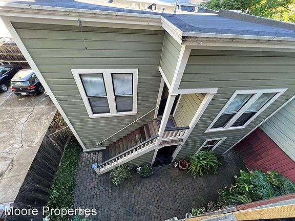 3rd image of 157 Albion St