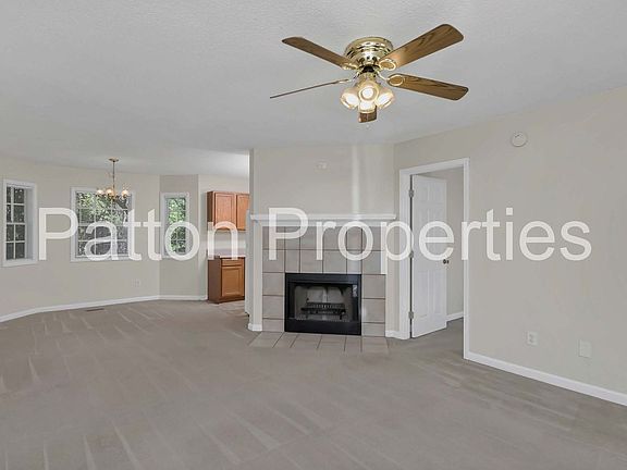3rd image of 131 Renaissance Way