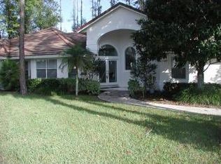 1045 Golf Valley Dr, Apopka, FL 32712