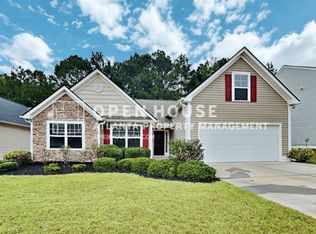 3762 Plymouth Rock Dr, Loganville, GA 30052