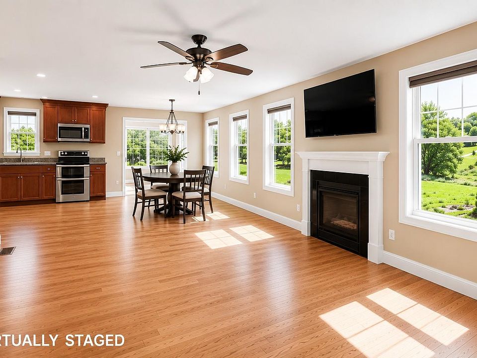 2nd image of 14 Cattail Circle