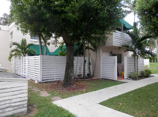 14383 SW 96th Ln, Miami, FL 33186