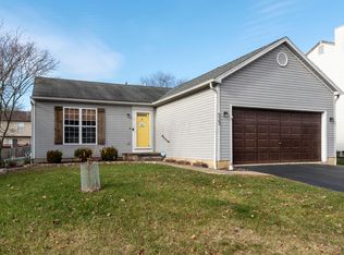 523 Durham Ln, Delaware, OH