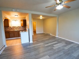 209 Front St #2, Irwin, PA 15642