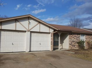 6009 Oak Hill Rd, Watauga, TX 76148