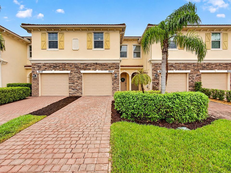 1st image of 9523 SW Merlin Court