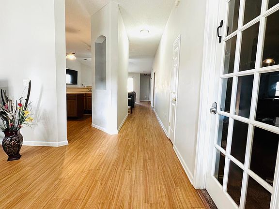 3rd image of 2874 PEBBLEWOOD Lane