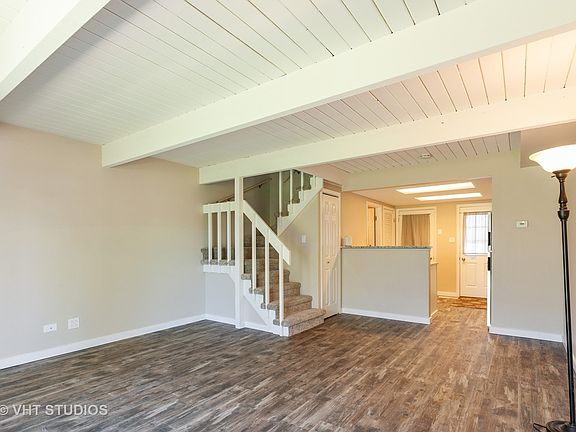 5th image of 373 Meadow Green Ln #373