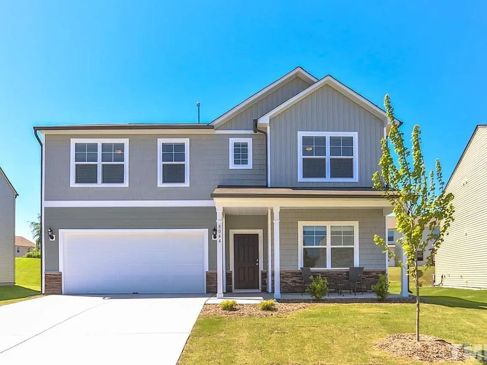 8044 Remington Heights Dr