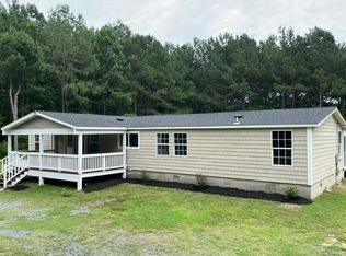 16461 Big Rd, Bloxom, VA 23308