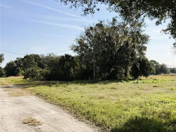 469 N Samsula Dr, New Smyrna Beach, FL 32168