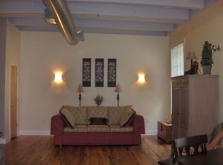 1734 Liberty Ln #1734, Roswell, GA 30075