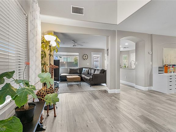 5th image of 7632 Concord Heights St