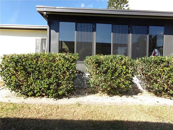 3rd image of 6185 Oriole Blvd