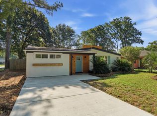 32 Briarcliff Dr, Charleston, SC 29407